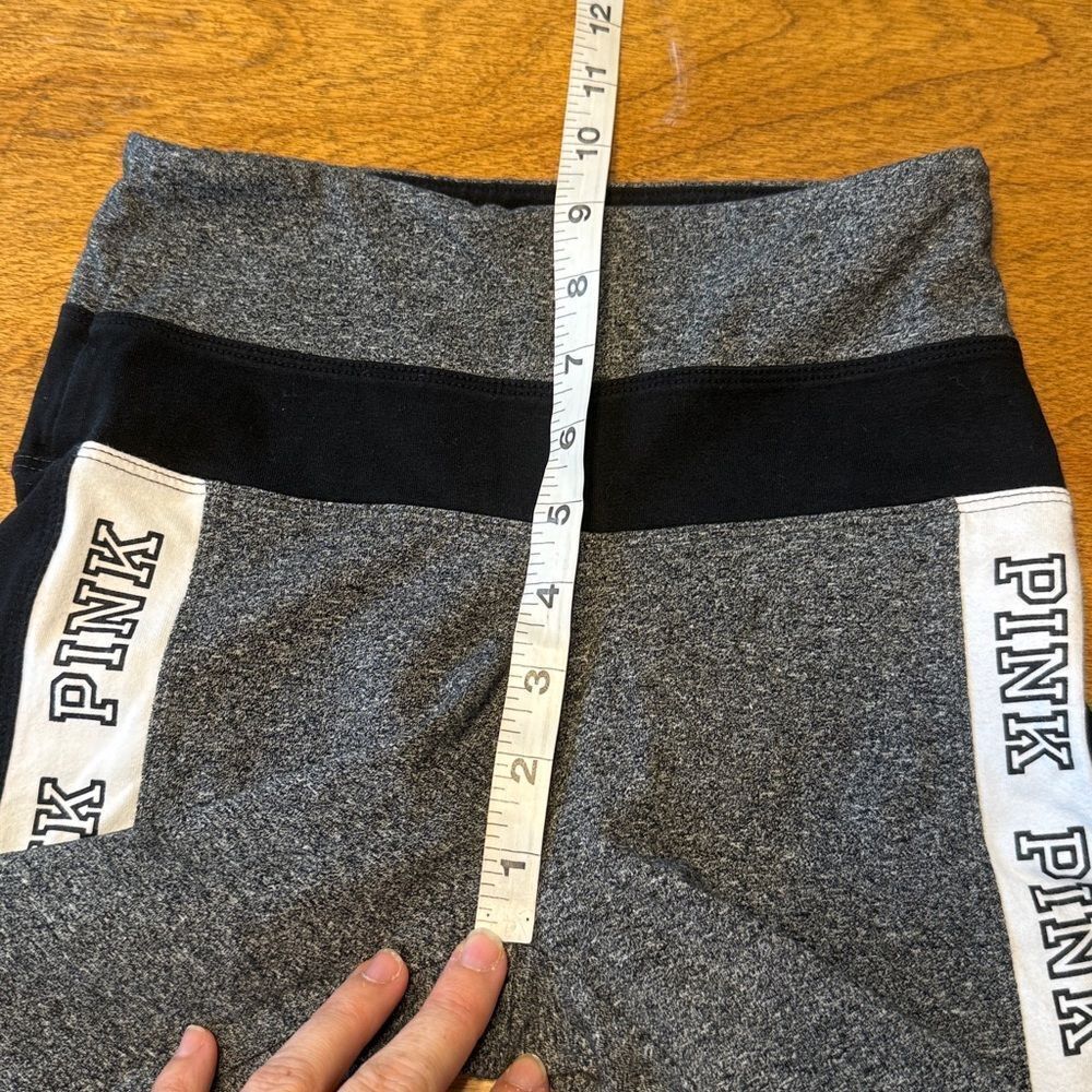 PINK Victoria's Secret Gray and Black Yoga Leggings - Picture 7 of 9